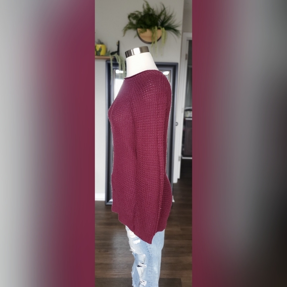 Sweater - Picture 2 of 3